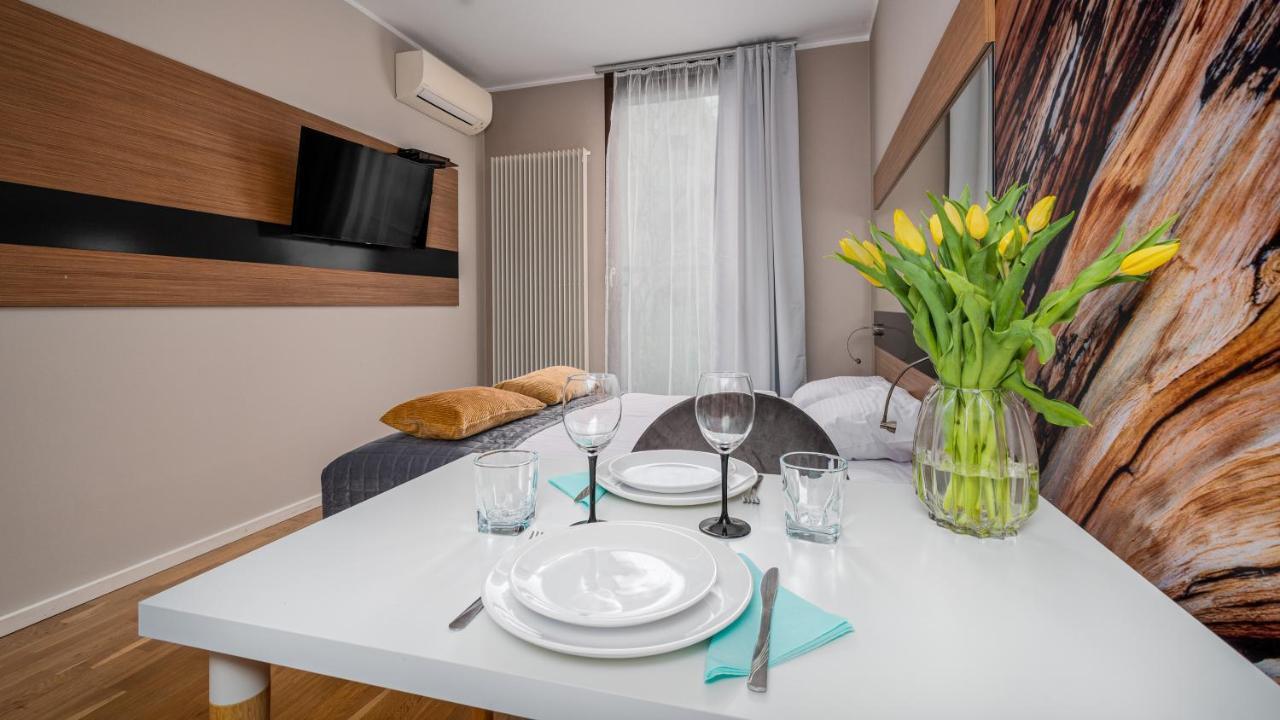 Apartamenty Sun & Snow 19 Dzielnica With Free Parking Варшава Экстерьер фото