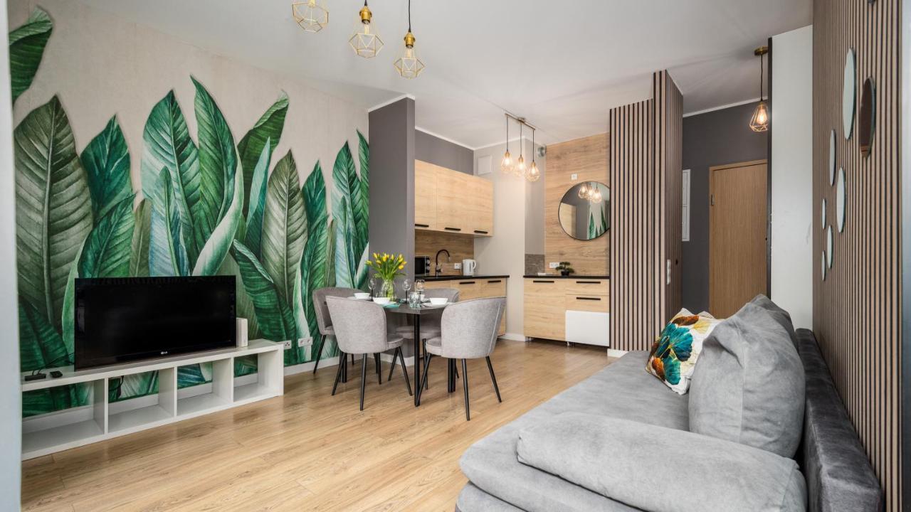 Apartamenty Sun & Snow 19 Dzielnica With Free Parking Варшава Экстерьер фото