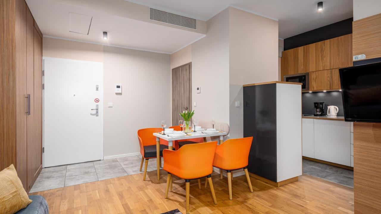 Apartamenty Sun & Snow 19 Dzielnica With Free Parking Варшава Экстерьер фото