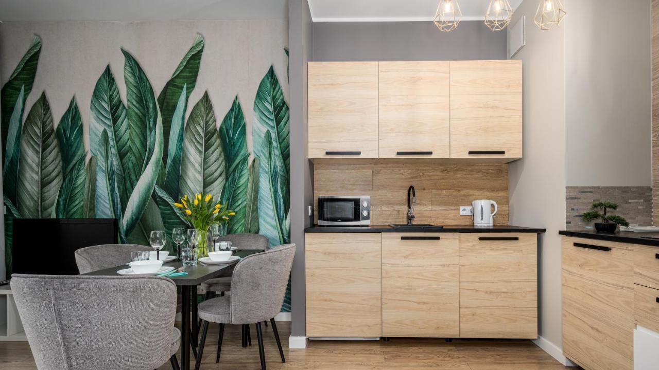 Apartamenty Sun & Snow 19 Dzielnica With Free Parking Варшава Экстерьер фото